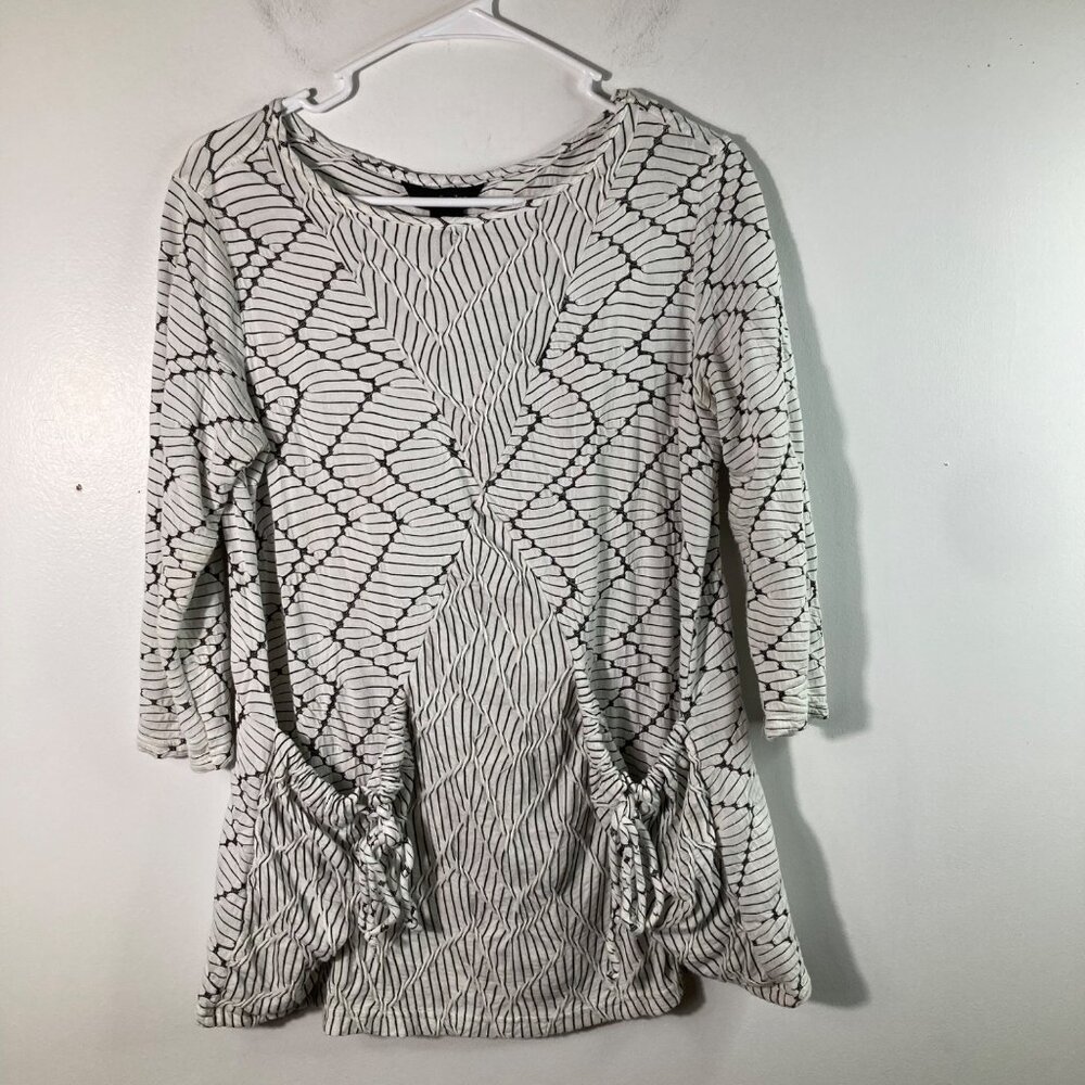 Womens Ali Miles Lagenlook Knit Tunic Geometric Pleat Design Pockets S White Bla